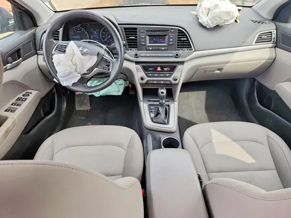 KMHD74LFXHU303355 2017 HYUNDAI ELANTRA - Image 8