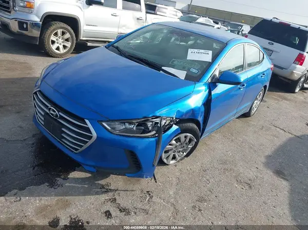 KMHD74LFXHU338753 2017 HYUNDAI ELANTRA - Image 2