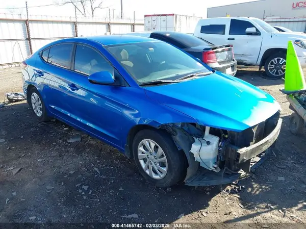 KMHD74LFXHU357805 2017 HYUNDAI ELANTRA - Image 1