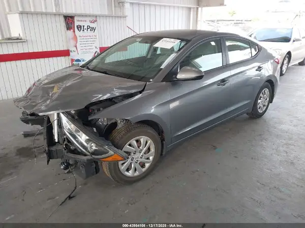 KMHD74LFXHU361353 2017 HYUNDAI ELANTRA - Image 2