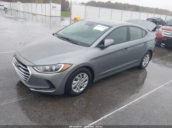 KMHD74LFXHU367976 2017 HYUNDAI ELANTRA - Image 2