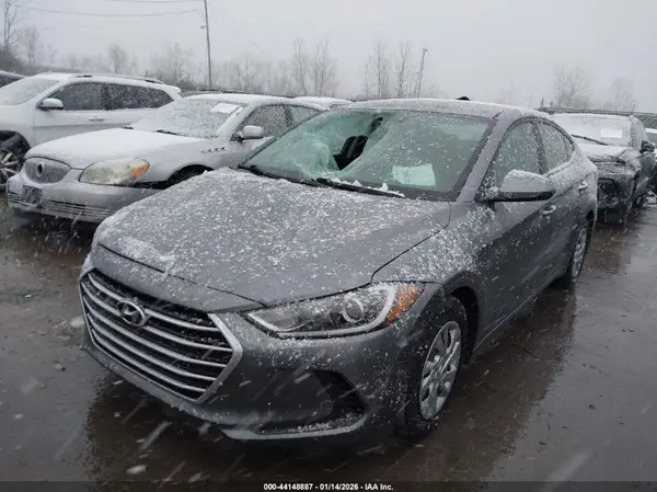 KMHD74LFXHU368013 2017 HYUNDAI ELANTRA - Image 2