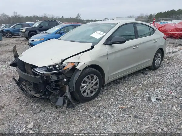 KMHD74LFXHU393834 2017 HYUNDAI ELANTRA - Image 2