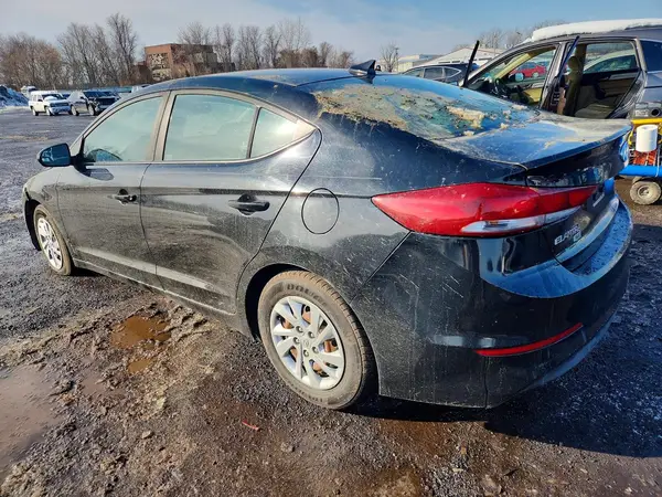 KMHD74LFXHU403388 2017 HYUNDAI ELANTRA - Image 2