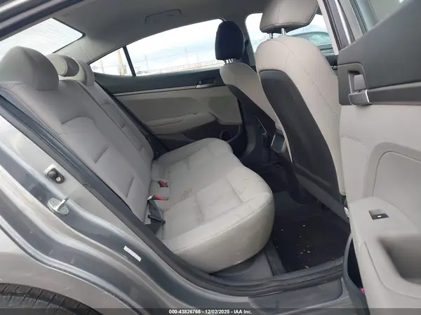 KMHD74LFXHU408719 2017 HYUNDAI ELANTRA - Image 8