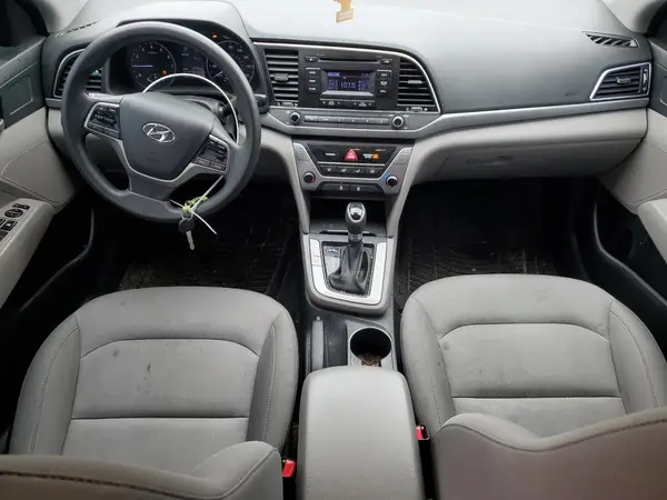 KMHD74LFXHU421261 2017 HYUNDAI ELANTRA - Image 8