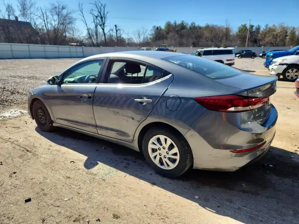 KMHD74LFXJU449602 2018 HYUNDAI ELANTRA - Image 2