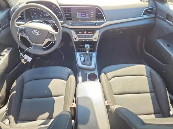 KMHD74LFXJU449602 2018 HYUNDAI ELANTRA - Image 8