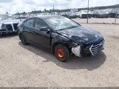 KMHD74LFXJU469882 2018 HYUNDAI ELANTRA