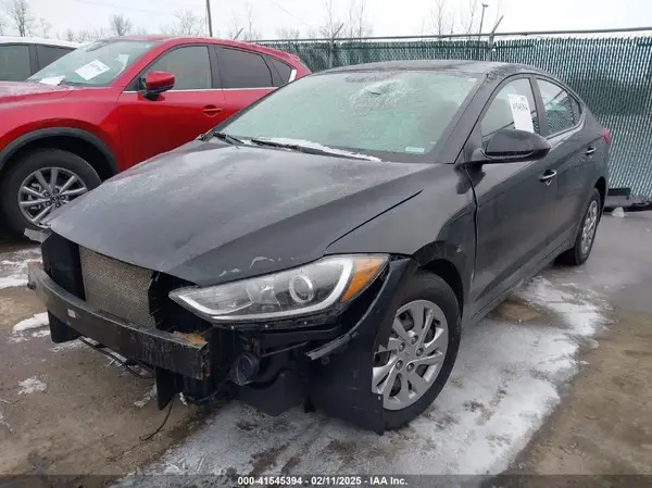 KMHD74LFXJU510303 2018 HYUNDAI ELANTRA - Image 2