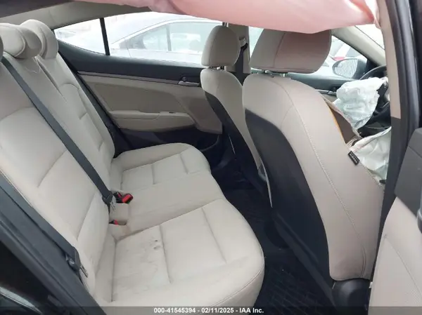 KMHD74LFXJU510303 2018 HYUNDAI ELANTRA - Image 8