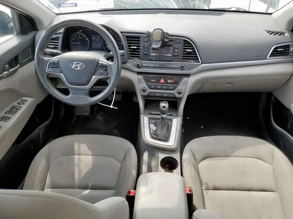 KMHD74LFXJU519390 2018 HYUNDAI ELANTRA - Image 8
