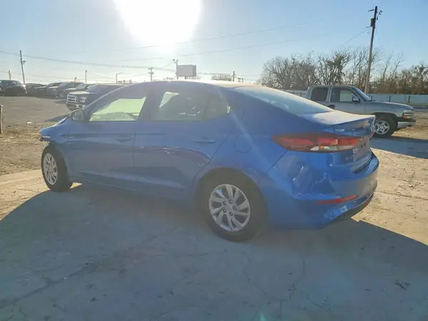 KMHD74LFXJU574941 2018 HYUNDAI ELANTRA - Image 2