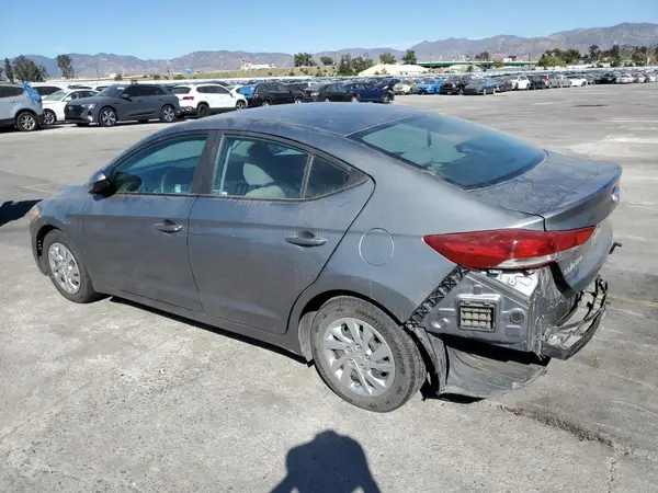 KMHD74LFXJU577130 2018 HYUNDAI ELANTRA - Image 2
