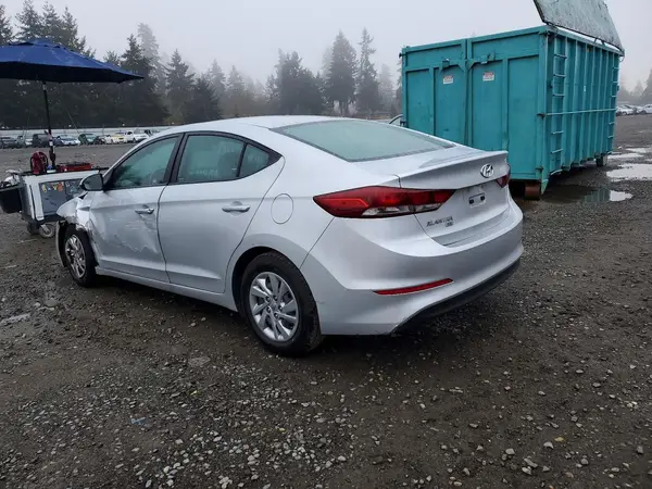 KMHD74LFXJU586023 2018 HYUNDAI ELANTRA - Image 2