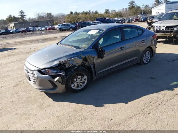 KMHD74LFXJU590850 2018 HYUNDAI ELANTRA - Image 2