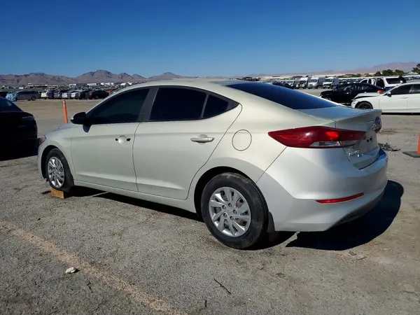 KMHD74LFXJU594557 2018 HYUNDAI ELANTRA - Image 2