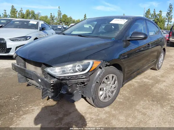 KMHD74LFXJU597619 2018 HYUNDAI ELANTRA - Image 2