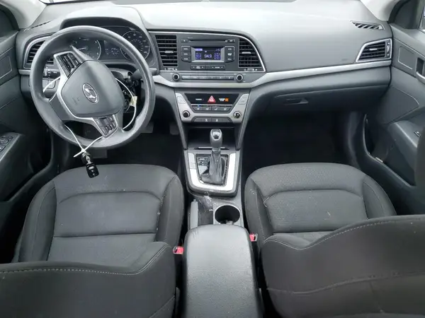 KMHD74LFXJU608991 2018 HYUNDAI ELANTRA - Image 8