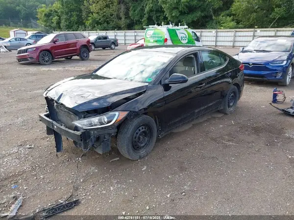 KMHD74LFXJU628187 2018 HYUNDAI ELANTRA - Image 2