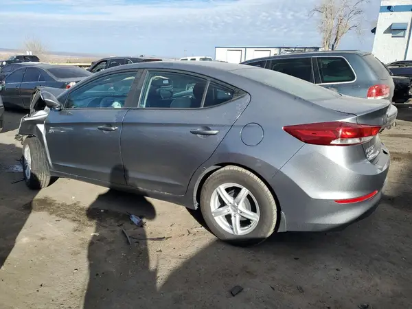 KMHD74LFXJU665594 2018 HYUNDAI ELANTRA - Image 2