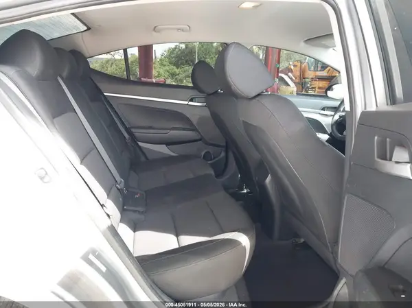 KMHD74LFXKU777443 2019 HYUNDAI ELANTRA - Image 8