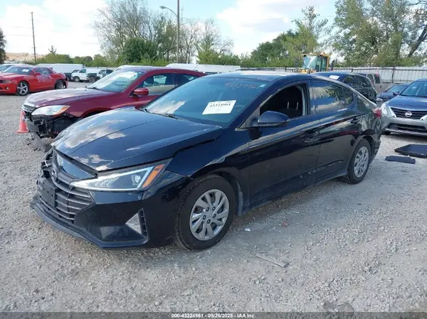 KMHD74LFXKU778172 2019 HYUNDAI ELANTRA - Image 2