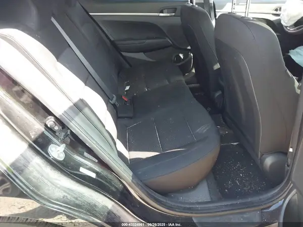 KMHD74LFXKU778172 2019 HYUNDAI ELANTRA - Image 8