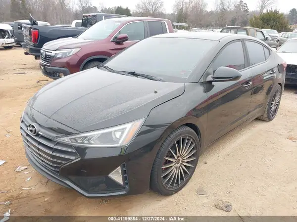 KMHD74LFXKU779029 2019 HYUNDAI ELANTRA - Image 2