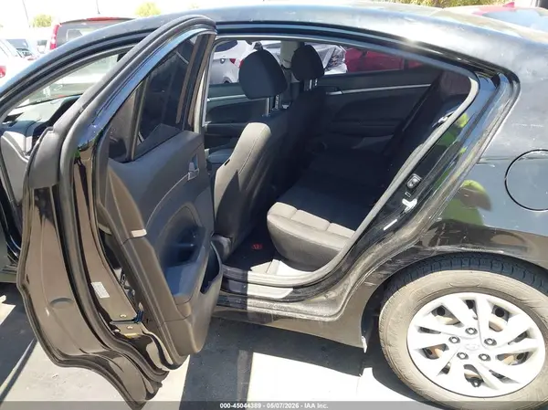 KMHD74LFXKU782822 2019 HYUNDAI ELANTRA - Image 8