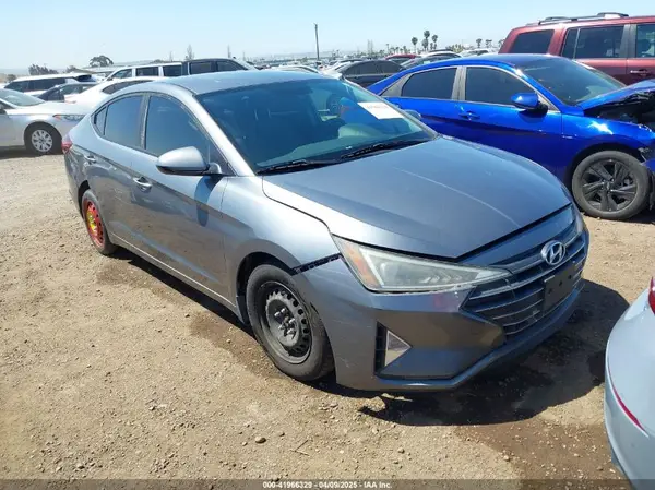 KMHD74LFXKU827774 2019 HYUNDAI ELANTRA - Image 1