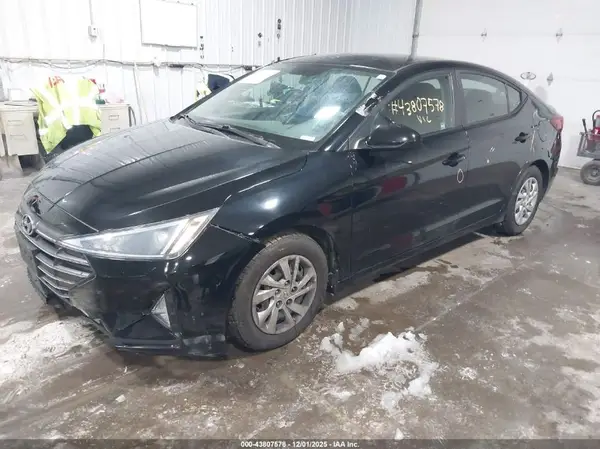 KMHD74LFXKU875727 2019 HYUNDAI ELANTRA - Image 2