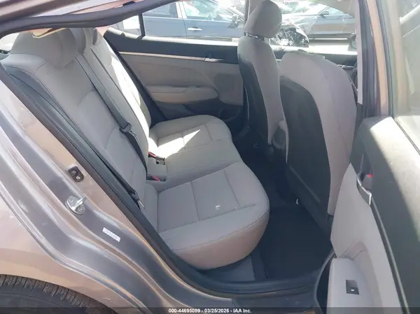 KMHD74LFXLU082283 2020 HYUNDAI ELANTRA - Image 8