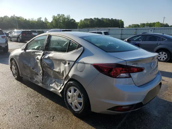 KMHD74LFXLU940318 2020 HYUNDAI ELANTRA - Image 2