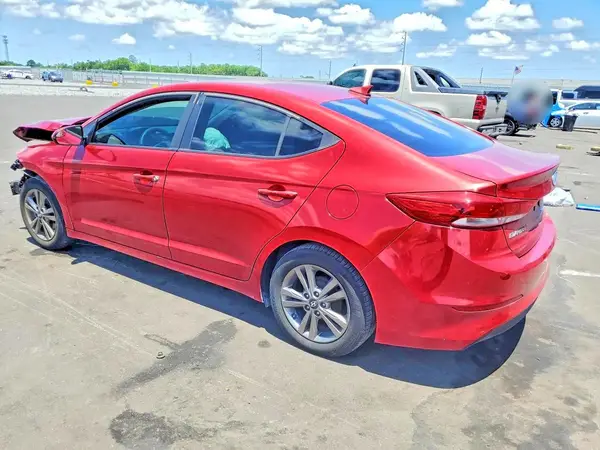 KMHD84LF0HU063083 2017 HYUNDAI ELANTRA - Image 2