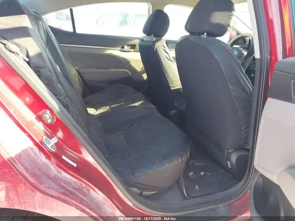 KMHD84LF0HU068655 2017 HYUNDAI ELANTRA - Image 8