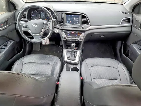KMHD84LF0HU069756 2017 HYUNDAI ELANTRA - Image 8