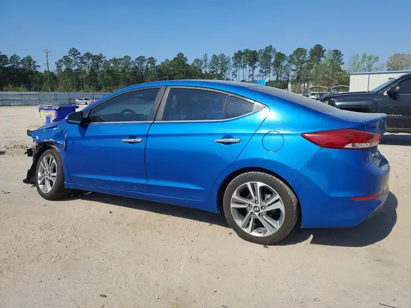 KMHD84LF0HU074942 2017 HYUNDAI ELANTRA - Image 2