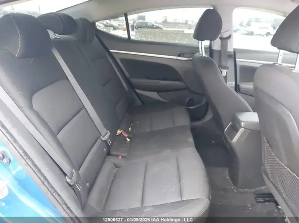 KMHD84LF0HU087822 2017 HYUNDAI ELANTRA - Image 8