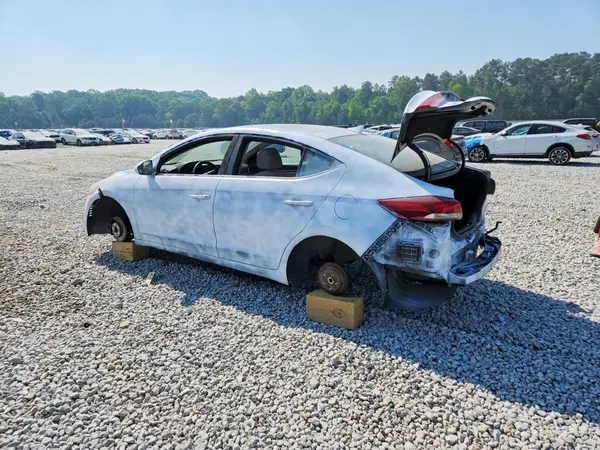 KMHD84LF0HU099338 2017 HYUNDAI ELANTRA - Image 2