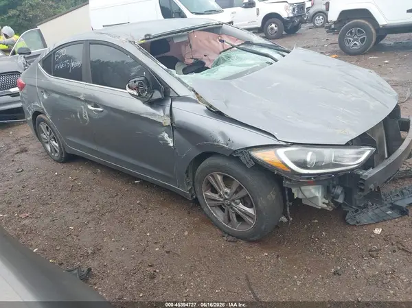 KMHD84LF0HU102268 2017 HYUNDAI ELANTRA - Image 1