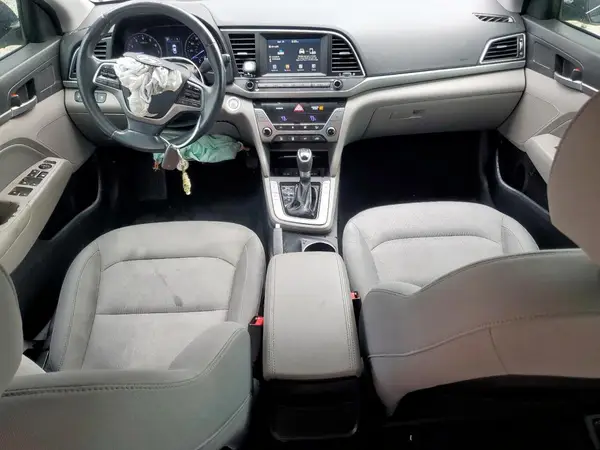 KMHD84LF0HU107356 2017 HYUNDAI ELANTRA - Image 8