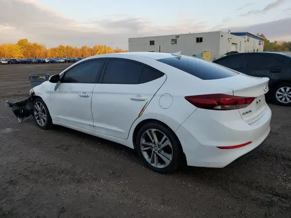 KMHD84LF0HU109091 2017 HYUNDAI ELANTRA - Image 2