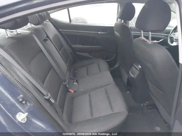 KMHD84LF0HU109558 2017 HYUNDAI ELANTRA - Image 8