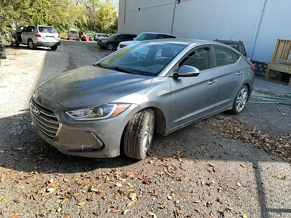 KMHD84LF0HU120608 2017 HYUNDAI ELANTRA - Image 2