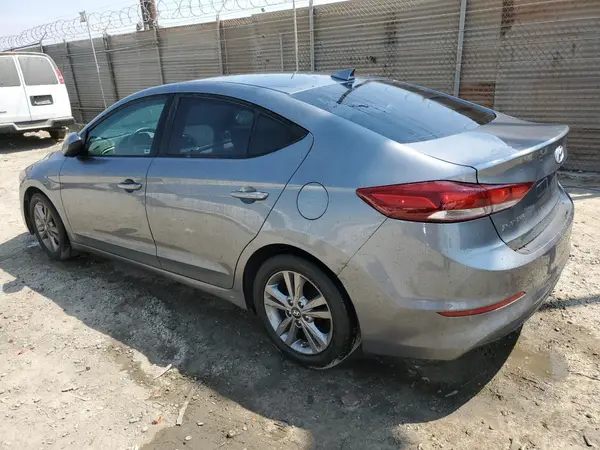 KMHD84LF0HU151938 2017 HYUNDAI ELANTRA - Image 2