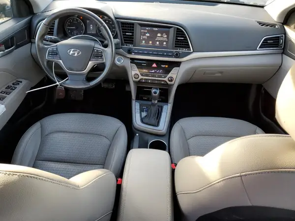KMHD84LF0HU153673 2017 HYUNDAI ELANTRA - Image 8