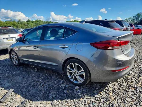 KMHD84LF0HU154242 2017 HYUNDAI ELANTRA - Image 2