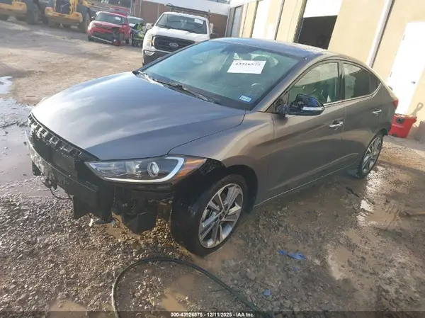 KMHD84LF0HU164186 2017 HYUNDAI ELANTRA - Image 2