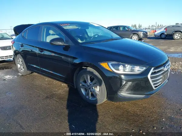 KMHD84LF0HU164379 2017 HYUNDAI ELANTRA - Image 1